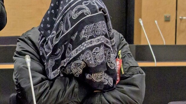 Hovioikeus alensi sarjahuijari Tony Grönbergin tuomiota Petostehtailija sai tuomion hovioikeudesta.