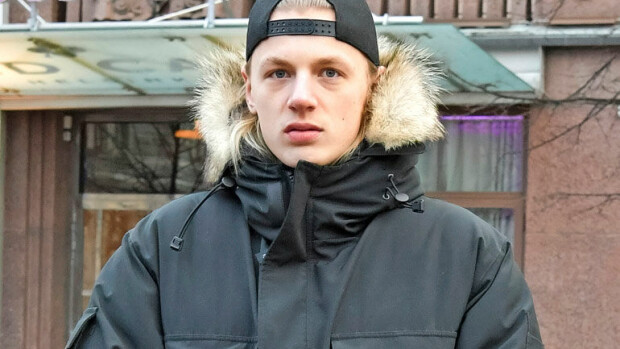 Paratiisihotelli-tähti Hugo Järv, 20, avautuu peliriippuvuudestaan: Olen hävinnyt uhkapeleihin yli 200 000 euroa! Hugo Järv kärsii peliongelmasta.