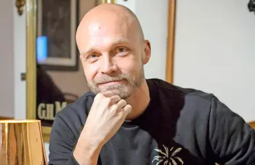 Iskelmätähti Juha Tapio urastaan: ”Jos tulee päivä, että teen tätä vain rahan takia, sitten ura pitää lopettaa!” 