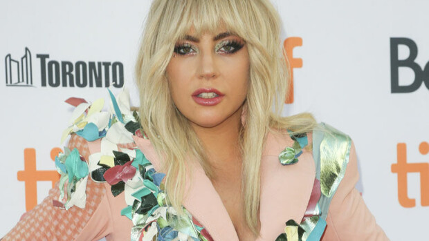 No huh! Lady Gaga pornoili uimarannalla – bikinialaosa ei jättänyt juuri mitään arvailujen varaan! Lady Gaga poseerasi uimarannalla rohkeasti.