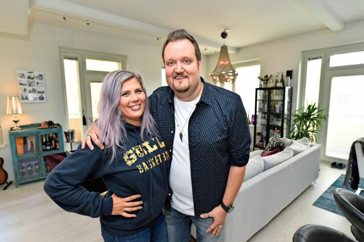 Sami ja Ilona-vaimo eivät ole hankkimassa lapsia. Sami ja Ilona-vaimo eivät ole hankkimassa lapsia.