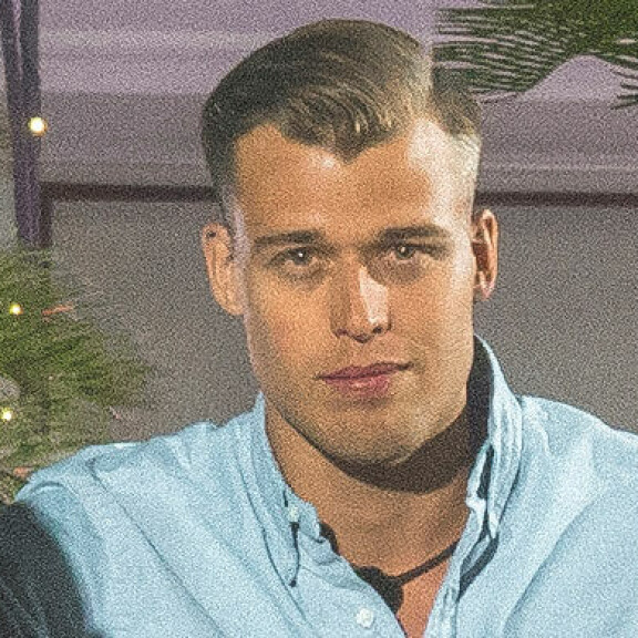 Aleksi Jorila nähtiin Paratiisihotelli-ohjelmassa. Aleksi Jorila nähtiin Paratiisihotelli-ohjelmassa.