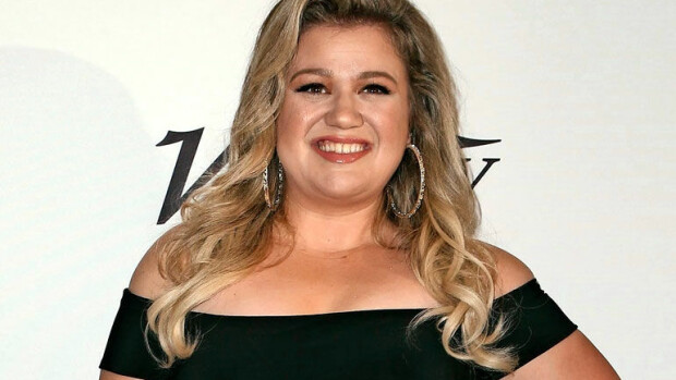 American Idol -voittaja Kelly Clarkson kyllästyi dieetteihin ja juoksumattoon: Lihavana olen ihana! Kelly Clarkson on päättänyt, ettei enää laihduta muiden mieliksi.