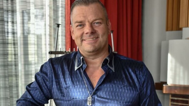 Jari Sillanpää ei ole ainoa kärähtänyt – Seiska listasi musiikkitaivaan huumetörttöilijät! Jari Sillanpää ei ole ainoa huumeista kärynnyt artisti.