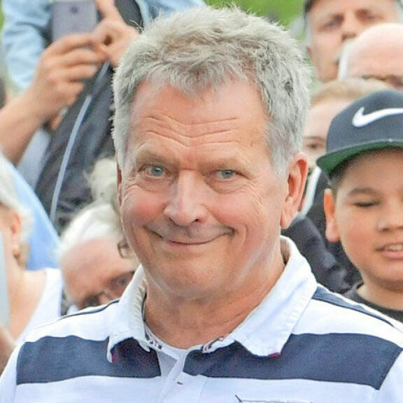 Näin presidenttiehdokkaat tienaavat: ex-kommunisti on tulokuningas, yli 143 000 euron jättitulot – katso ja vertaa! Sauli Niinistö