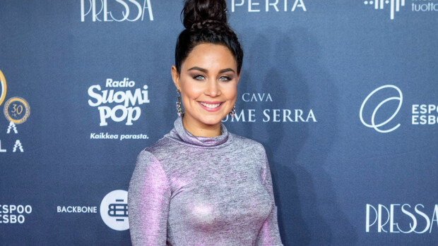 Ohhoh! Instagram-tilinsä nollannut Anna Abreu rikkoi hiljaisuuden: palasi someen häkellyttävällä tavalla - katso! Anna Abreu