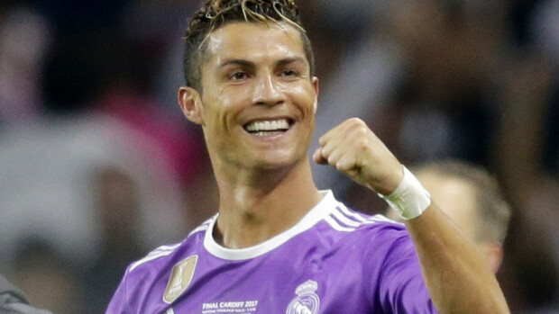 Cristiano Ronaldosta jälleen isä: nappasi kuvan heti synnytyksen jälkeen! Cristiano Ronaldo