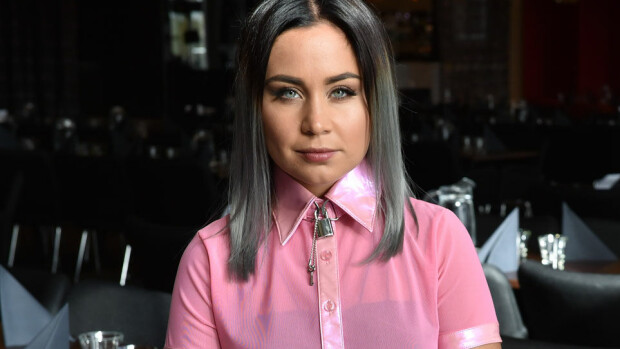 Oho, Anna Abreu vaihtoi artistinimensä - samalla vaihtui myös Instagram-tili! Anna Abreu