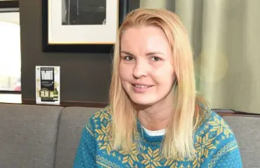 Oho, tältä Sanna Suutari näyttää nykyään - tunnistaisitko kohukaunotarta?