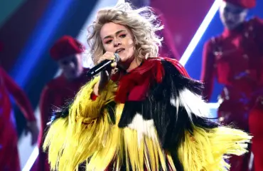 Britannian X Factorin kulisseissa kuohuu – ennakkosuosikki muuttui hirviödiivaksi!