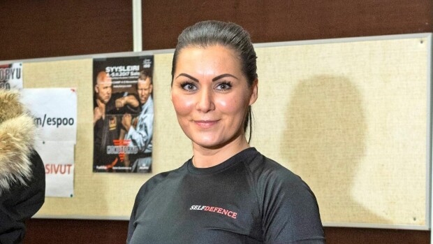 Muistatko Miss Miljoona Marianne Harjulan? Tältä upea kaunotar näyttää nyt: Järjestän itsepuolustuskursseja! Marianne Harjula