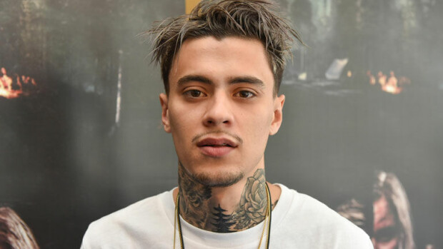 Mikael Gabriel viihtyi kirjamessuilla managerinsa kanssa – Peppi on entinen suosikkibloggaaja! Mikael Gabriel oli kirjamessuilla managerinsa kanssa.