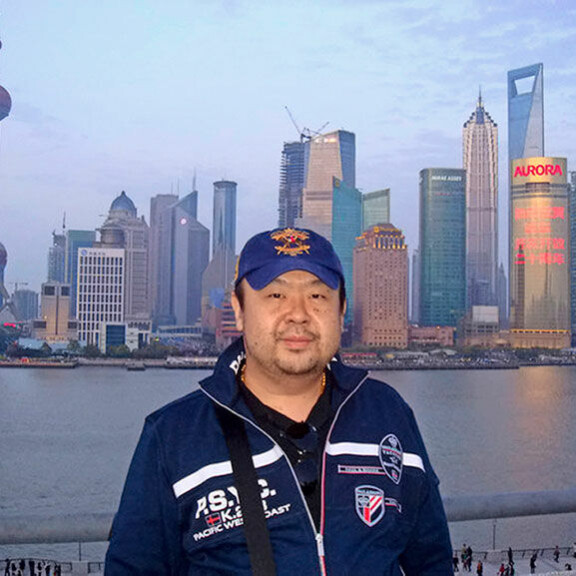 Kim Jong-nam kuoli ambulanssissa matkalla sairaalaan. Hän oli kuollessaan 45-vuotias. Kim Jong-nam kuoli ambulanssissa matkalla sairaalaan. Hän oli kuollessaan 45-vuotias.