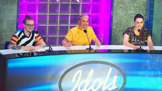 Idols-tuomarit arvioivat laulukilpailun kärkinimet: ”Kaikilla on omat vahvuudet ja heikkoudet!” Idols-tuomarit arvioivat kilpailun kärkinimet.