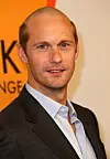 Alexander Skarsgård