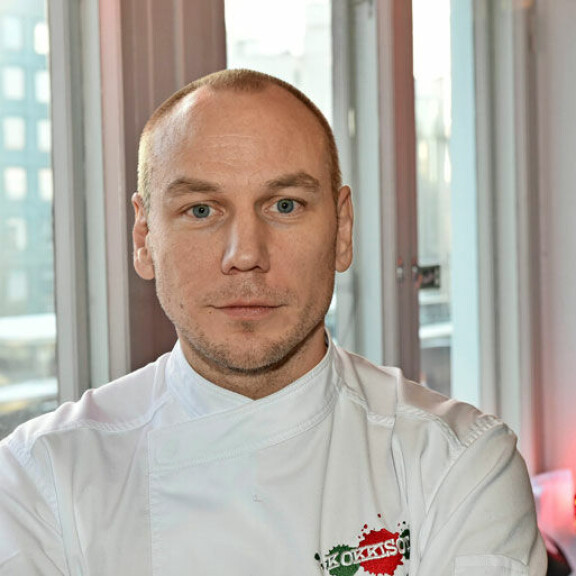 45 000 euron kavalluksesta tuomittu tosi-tv-tähti Nina Koiranen vaatii tuomionsa hylkäämistä hovioikeudessa! Tommi Tuominen omistaa ravintolan.