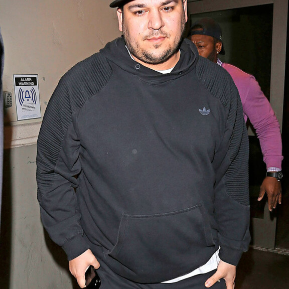 Ex-miniä Blac Chyna raivostui Kardashianeille – ryhtyi oikeustoimiin: Kostopornoa ja väkivaltaa! Rob Kardashian