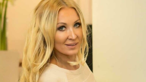 Susanna Penttilä verhosi upeat kurvinsa tiukkaakin tiukempaan lateksiin - kuvat! Susanna Penttilä
