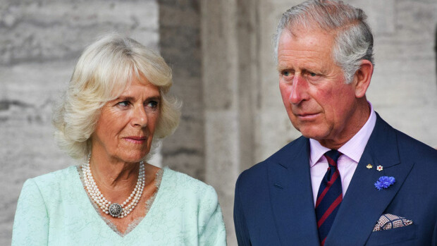 Uutuuskirjan hurja väite: Prinssi Charlesin ja Camillan suhde alkoi kostoseksillä! Iso-Britannian prinssi Charles ja Cornwallin herttuatar Camilla