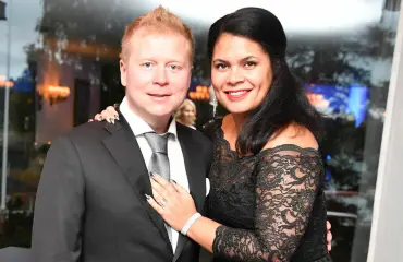 Sampo Kaulanen ja Minttu-vaimo Miss Suomi -finaalissa: Tämän missifinalistin silmät kiinnittävät huomion!