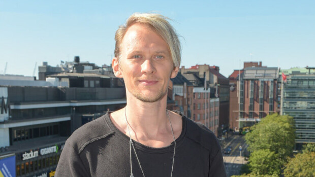 Duudsonien Jarno Laasala sairastui ihosyöpään: Silloin tiesin, ettei lääkärillä ollut hyviä uutisia! Jarno Laasala poseeraa Seiskalle