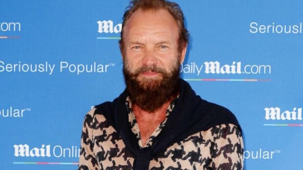Paparazzi iski: Rocklegenda Sting istuskeli baarissa Helsingissä - kuva! sting thumb