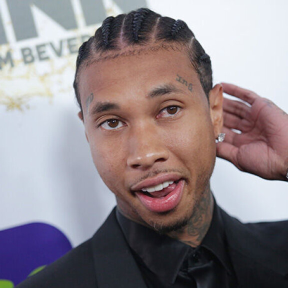 Kylie Jenner, 20, raskaana – ex-mies huutelee somessa: Helvetti, se on minun lapseni! Tyga poseeraa