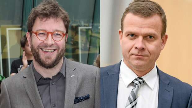 Helsingin yössä hieraistiin silmiä: Petteri Orpolla ja Timo Harakalla kostea ilta – poliitikkojen juomapöydässä kuittailtiin keskustalle! Timo Harakka ja Petteri Orpo olivat vauhdissa ravintola Manalassa.