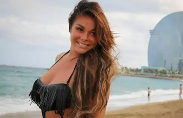 Sokkierosta toipuva Elina Tervo asettui Barcelonaan – poseeraa seksikkäissä kuvissa!