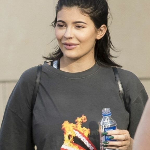 Huhhuh, Kylie Jenner, 20, pilaa kasvonsa plastiikkakirurgialla - tuore kuva järkyttää! Kylie Jenner