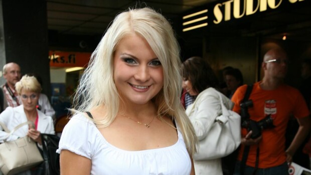 Tytöt tykkää -tähti Tea Hiilloste meni naimisiin – suuntasi häämatkalle paratiisisaarelle! Tea Hiilloste