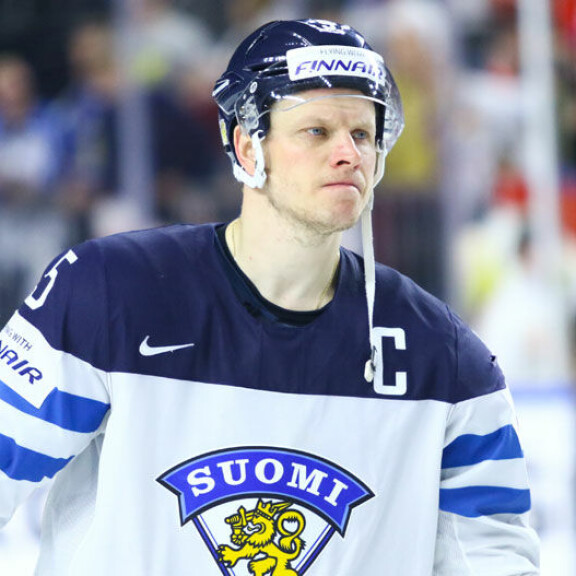 Leijona-legenda Lasse Kukkosella on takanaan noin tsiljardit arvokisat. Leijona-legenda Lasse Kukkosella on takanaan noin tsiljardit arvokisat.