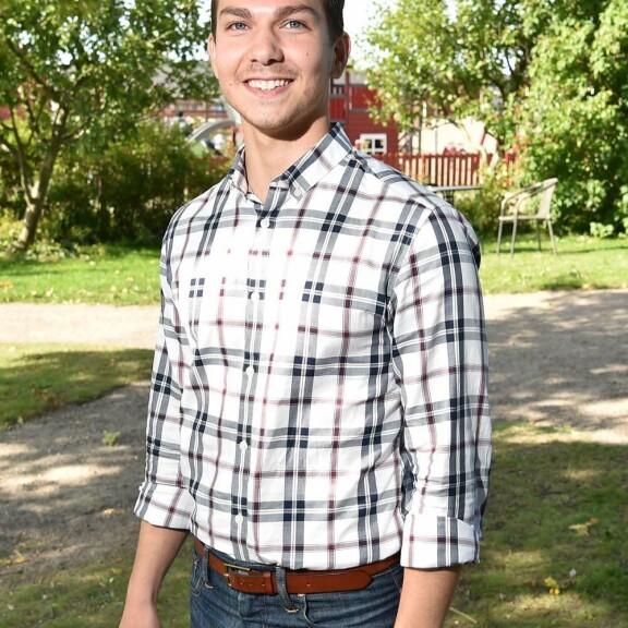 Näin uudet Maajussille morsian -tähdet tienaavat: Aapolla, 36, isoimmat tulot ja miljoonien munabisnes! Heikki rakastaa nikkarointia.