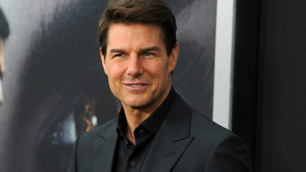 Stunt-kohtauksessa loukkaantunut Tom Cruise kieltäytyi lääkkeistä - uskoo skientologian parantavan vammat! Näyttelijä Tom Cruise