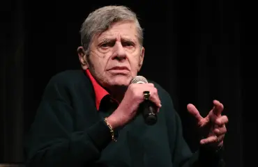 Legendaarinen koomikko Jerry Lewis on kuollut