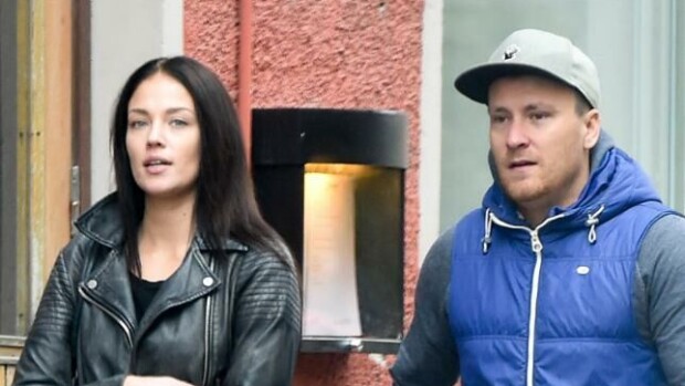 Heikki Paasoselta ironinen parisuhdepäivitys somessa: 'Tappakaa minut' - kuva! Heikki Paasonen ja Anniina Puonti