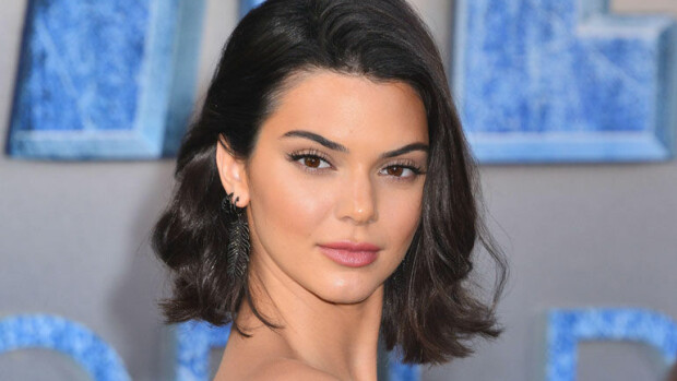Kendall Jenner luopui rintsikoista, taas nännit huomion keskipisteenä – kuva! Kendall Jenner nänni valkoinen toppi