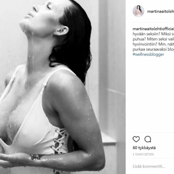Eroottinen suihkukuva Martina Aitolehdestä ilmestyi yhtäkkiä someen, poistettiin tuntia myöhemmin - katso nännin paljastava kuva! Martina Aitolehden poistettu kuva