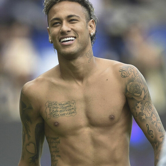 Jymypaljastus: Sofia Belórfilla salasuhde jalkapallotähti Neymarin kanssa! Neymar