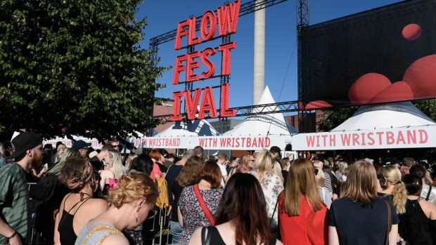 Skandaali Flow-festivaalilla – järjestyksenvalvojien väkivaltaisesta toiminnasta kansainvälinen selkkaus! Flow Festival