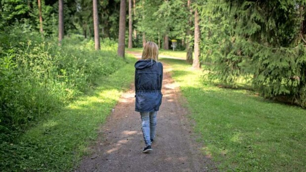 20-vuotias Emilia joukkoraiskattiin julmasti – tekijöille yhteensä 22 vuotta vankeutta! Joukkoraiskauksen tekijät tuomittiin käräjäoikeudessa.