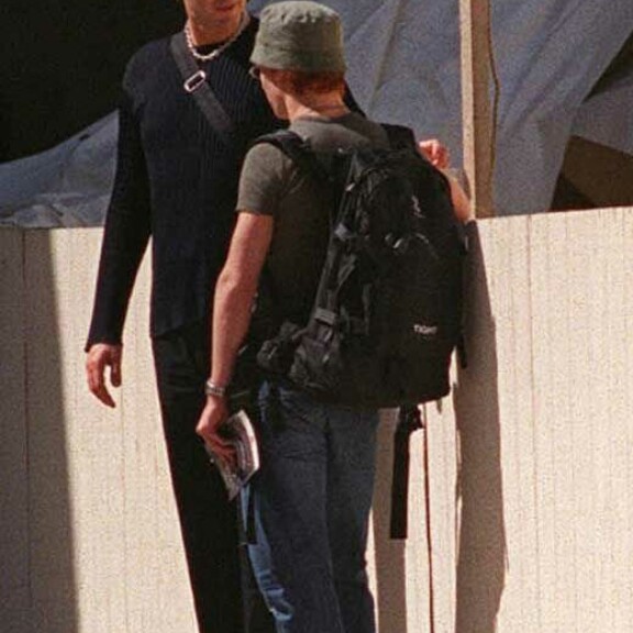 Nämä kuvat paljastivat Marco Bjurströmin pitkän salasuhteen! Paparazzi iski yhteisellä lomalla – kuvat! Seiskan paparazzi kuvasi Marcon ja Peterin New Yorkissa.