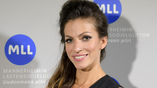 Jenni Banerjee kuvattiin superuhkeana Ruisrockissa - kuva! Jenni Banerjee