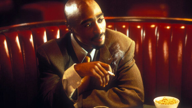 Tupac Shakurin vankilakirje paljastaa: dumppasi Madonnan ihonvärin vuoksi! Promokuva Tupac Shakurista