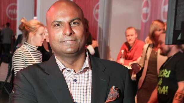 Eronneen Tino Singhin yrityksen liikevaihto romahti rajusti! Tino Singh jätti avioerohakemuksen yhdessä vaimonsa kanssa.
