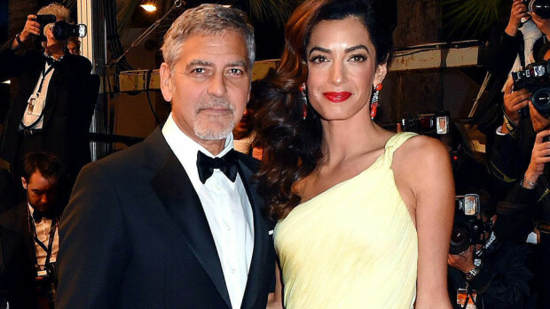 Amal Clooney synnytti kaksoset: George-puoliso 'sai rauhoittavia'! George ja Amal Clonoey