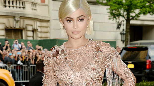 Kylie Jenner hempeili rakkaansa kanssa: poikaystävän ilme kertoo kaiken - kuvat! Kylie Jenner