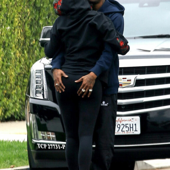 Kylie Jenner hempeili rakkaansa kanssa: poikaystävän ilme kertoo kaiken - kuvat! Kylie Jenner ja Travis Scott
