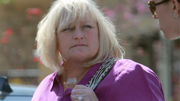 Michael Jacksonin ex-vaimo poltti ystävänsä talon! Debbie Rowe