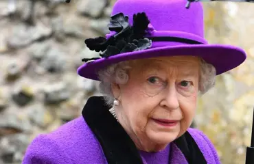 Kuningatar Elisabet kommentoi vihdoin Manchesterin pommi-iskua: ylisti manchesterilaisten suhtautumista!